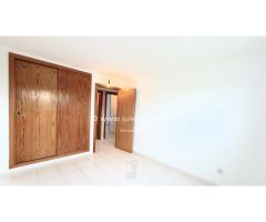 Apartamento de 3 dormitorios con piscina.