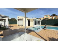 Chalet con Casa de invitados y piscina privada