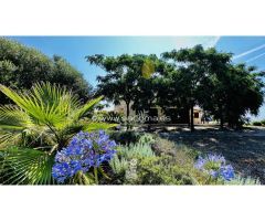Un oasis de tranquilidad con vistas panorámicas al mar y a la montaña