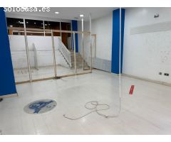 LOCAL COMERCIAL A PIE DE CALLE , DOS ALTURAS