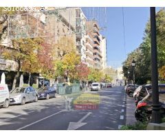 Oficina en Canovas
