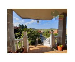CHALET EN CERES GOLF