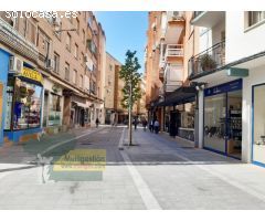 Local a pie de calle en Gomez Becerra.