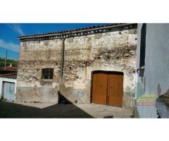 CASA DE PUEBLO EN TALAVAN, HUERTO Y OLIVAR.