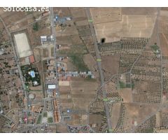 PARCELA CON NAVE INDUSTRIAL