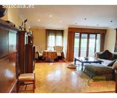 MAGNIFICO PISO EN CANOVAS CON PISCINA Y PISTAS DE PADEL.