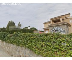 EXPECTACULAR CASA CAN AVELLANEDA