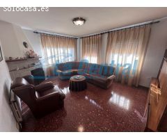 Casa de dos plantas en venta en Sant Josep de la Muntanya. Tortosa.