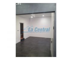 Local comercial en alquiler en el barrio del Temple de Tortosa