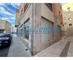 Local comercial céntrico en la Sénia para alquilar. Inmobiliaria Sénia 11600