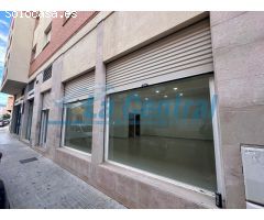 Local comercial céntrico en la Sénia para alquilar. Inmobiliaria Sénia 11600