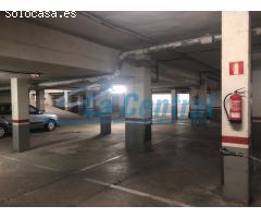 En la Sénia plaza de parking en venta céntrica