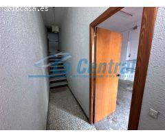 Casa en Venta en la Sénia - Espacio, Versatilidad y Confort
