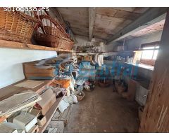 Casa en Venta en la Sénia - Espacio, Versatilidad y Confort