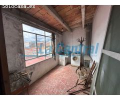 Casa en Venta en la Sénia - Espacio, Versatilidad y Confort