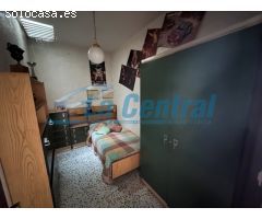 Casa en Venta en la Sénia - Espacio, Versatilidad y Confort