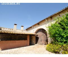 Hotel - Restaurante en venta, masía fortificada del siglo XIV en la Costa Brava