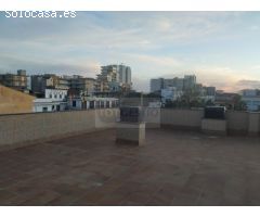 Edificio comercial y hotelero en venta en el centro de Platja dAro