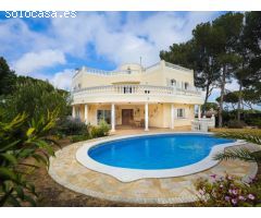 Casa independente en venta