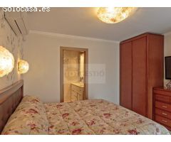 Casa en venta en Playa de Aro con vistas al mar y montañas.