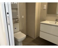 Ático de lujo en alquiler con terraza, piscina y vistas al mar en Mataró