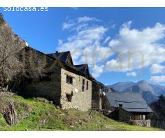 Casa reformada en Escart