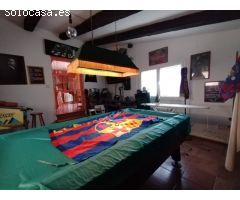 Preciosa casa, de 5 habitaciones, 2 baños, 2 salones, piscina particular y zona