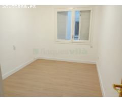 Gran piso de 100m2 en el núcleo de la población , 4 habitaciones, 2 baños,