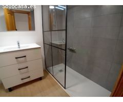 Gran piso de 100m2 en el núcleo de la población , 4 habitaciones, 2 baños,