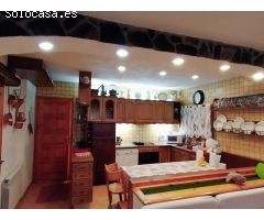 Casa a 4 vents amb jardí, terrasses i espai per piscina - 206 m² útils sobre