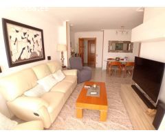 Dúplex impecable al centre - 3 habitacions, 2 banys, gran terrassa i vistes