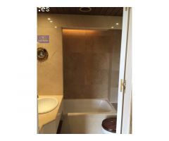 Samar Gestion vende excelente Atico con terraza en zona Av. de Europa.
