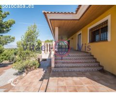 CHALET DE NUEVA CONSTRUCCIÓN CON 5.000 M2 EN LA MONTAÑA
