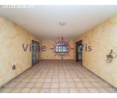 CHALET DE NUEVA CONSTRUCCIÓN CON 5.000 M2 EN LA MONTAÑA