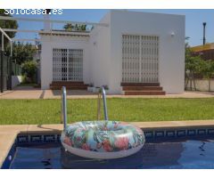 Chalet con piscina privada a 600m del mar