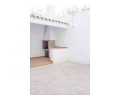 Casa de pueblo en pleno centro de lAmpolla