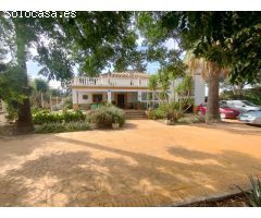 Casa en Venta en Morón de la Frontera (Sevilla) en la zona Centro, con unos 155