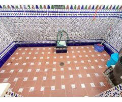 Casa en venta en Morón de la Frontera (Sevilla) en zona Semicentro con unos 100