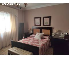 Casa en venta en Morón de la Frontera (Sevilla) en zona Semicentro con unos 100