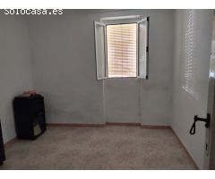 Casa en venta en Morón de la Frontera (Sevilla) en zona Semicentro con unos 100