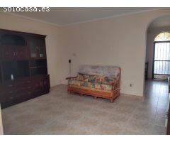 Casa en venta en Morón de la Frontera (Sevilla) en zona Semicentro con unos 100
