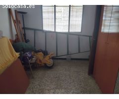 Casa en venta en Morón de la Frontera (Sevilla) en zona Semicentro con unos 100