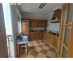 Casa en venta en Morón de la Frontera (Sevilla) en zona Semicentro con unos 100