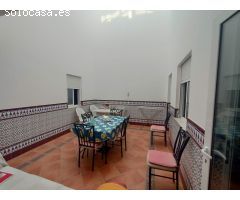 Casa en venta en Morón de la Frontera (Sevilla) en zona Semicentro con unos 100