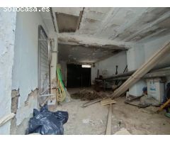 Casa en venta en Morón de la Frontera (Sevilla) en zona Semicentro con unos 100