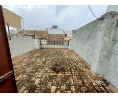 Casa en venta en Morón de la Frontera (Sevilla) en zona Semicentro con unos 100