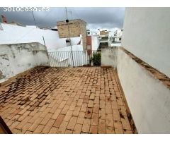 Casa en venta en Morón de la Frontera (Sevilla) en zona Semicentro con unos 100