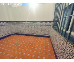 Apartamento de 3 dormitorios, cerca de la playa y del centro de LAmpolla