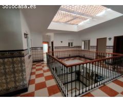 Apartamento de 3 dormitorios, cerca de la playa y del centro de LAmpolla