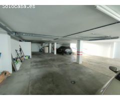 Apartamento de 3 dormitorios, cerca de la playa y del centro de LAmpolla
